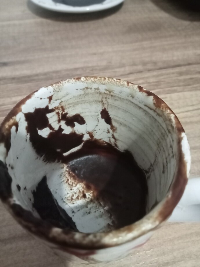 Bu akşamda fal bakanım var mı?