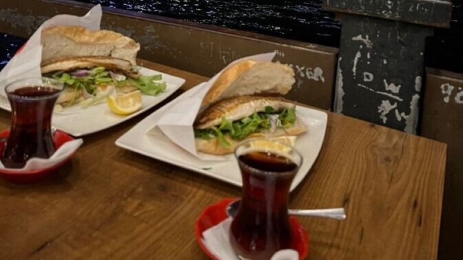 Sokakta gördüğün ilk yiyeceği genelde dener misin?