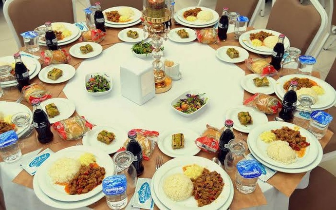 Düğüne yemek için gittiğiniz oldu mu?