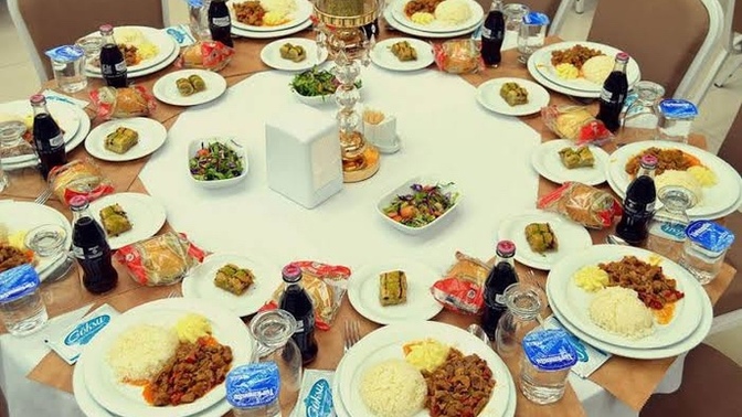 Düğüne yemek için gittiğiniz oldu mu?