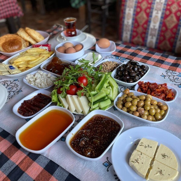 Güne kahvaltı yapmadan başlıyor musunuz?