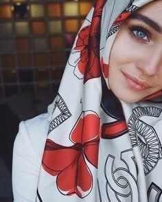 Kapalı bir kızın makyaj yapması hakkında ne düşünüyorsunuz?