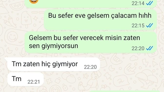 Abim hazır mavinin tişörtünü vermeyi kabul etti akıllı saatini de istesem verir mi ki?