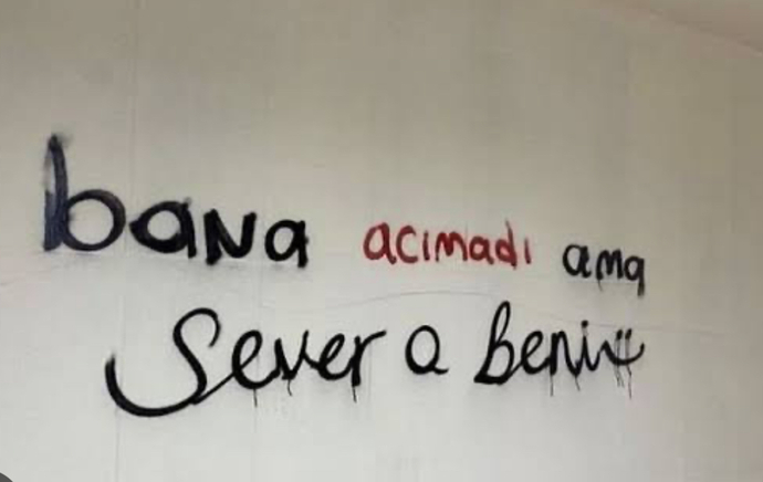 Yanındaki ile yaşar aklındaki ile ölürsün? neden buna kendini mahkum eder?