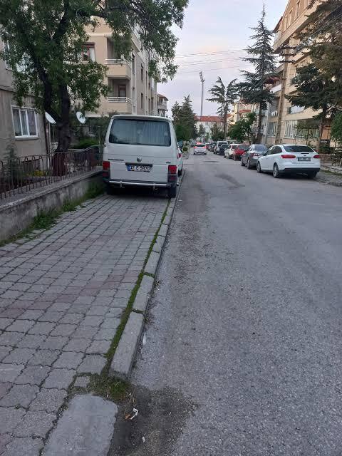 Kanka arabanın içinden görünmez olarak mı geçeceğiz bdbsbsbs