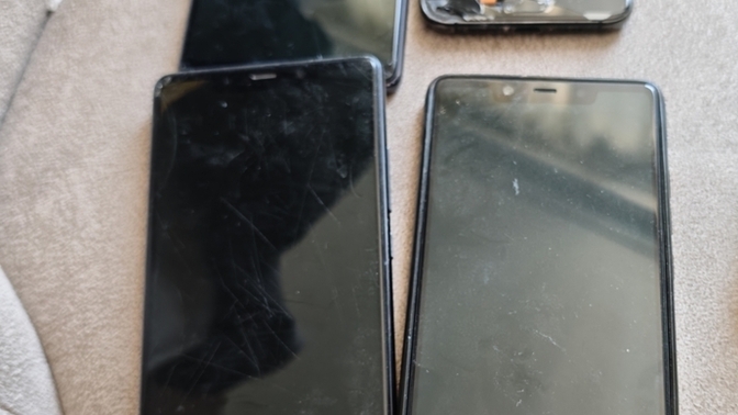 Evinizde kullanılmayan/hurda telefon var mı?