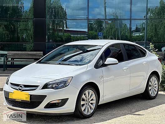 Sıfır Egea mı yoksa 2020 model Astra mı almak daha mantıklı?