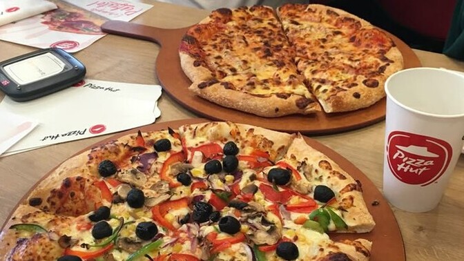 Gece pizza sipariş ettin, yanında hangi içeceği söylersin?