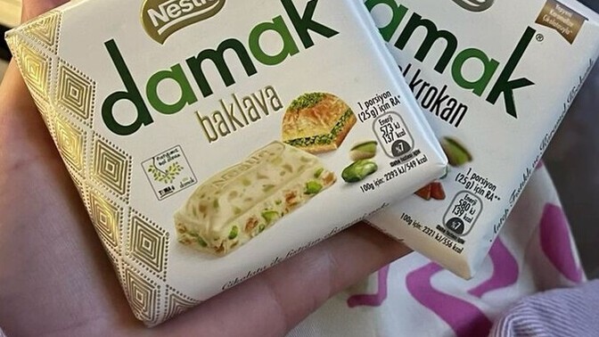 Gece yarısı cips mi yoksa çikolata mı tercih edersin?