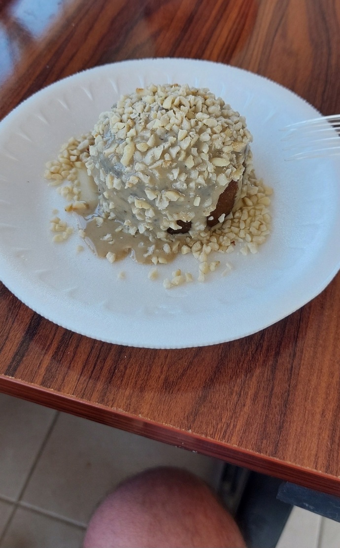 Karton tabakta Tatlı yemek kekoluk mudur 😄?