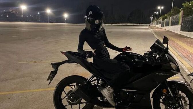 ''Motorcu kızlar aşık olmaz'' diye bir şey var mı gerçekten?