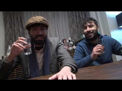 Kendisine gelen tekliflerin hepsini reddeden bir kız hakkında ne düşünüyorsunuz?