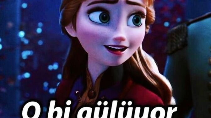 Tek bir gülüş insanı aşık etmeye yeter mi?
