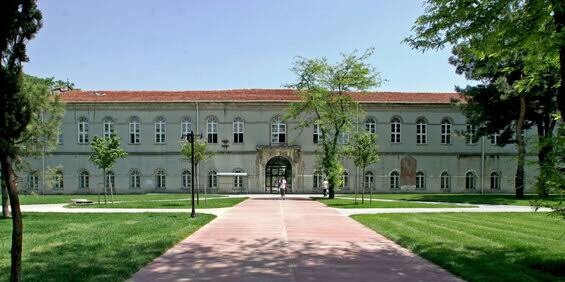 Yıldız Teknik Üniversitesi çok mu iyi bir üniversite?