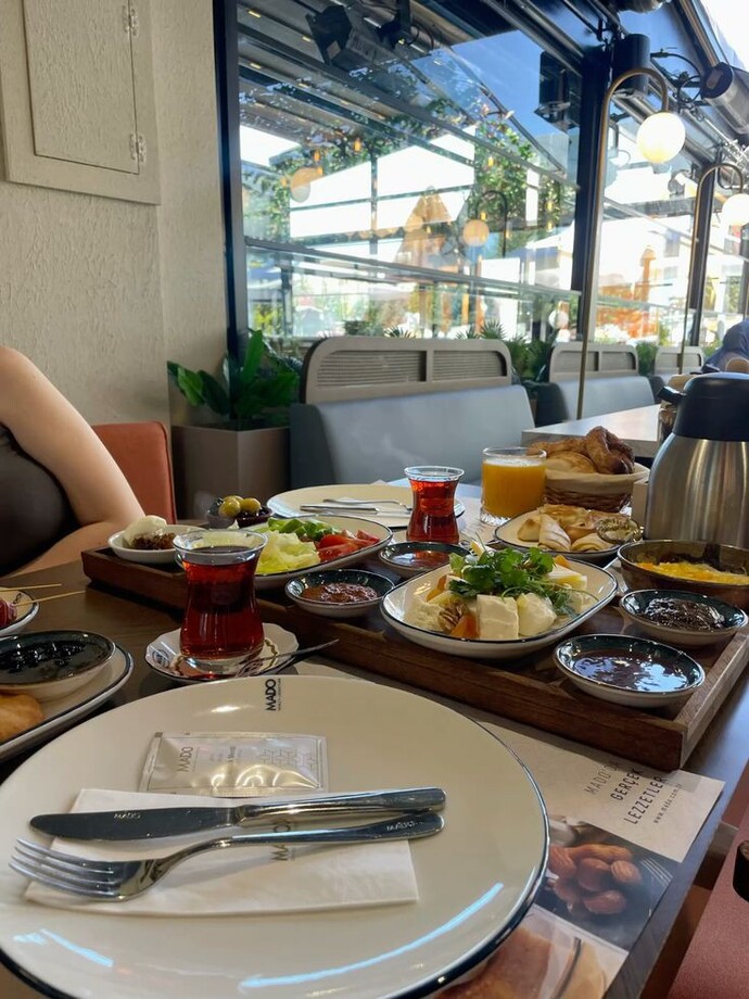 Tek başına kahvaltı mı, kalabalık sofralar mı?