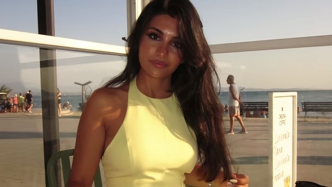 Bir ara Almancılar sallayan bu tc kızı da aynı onlara benzemiyor mu?
