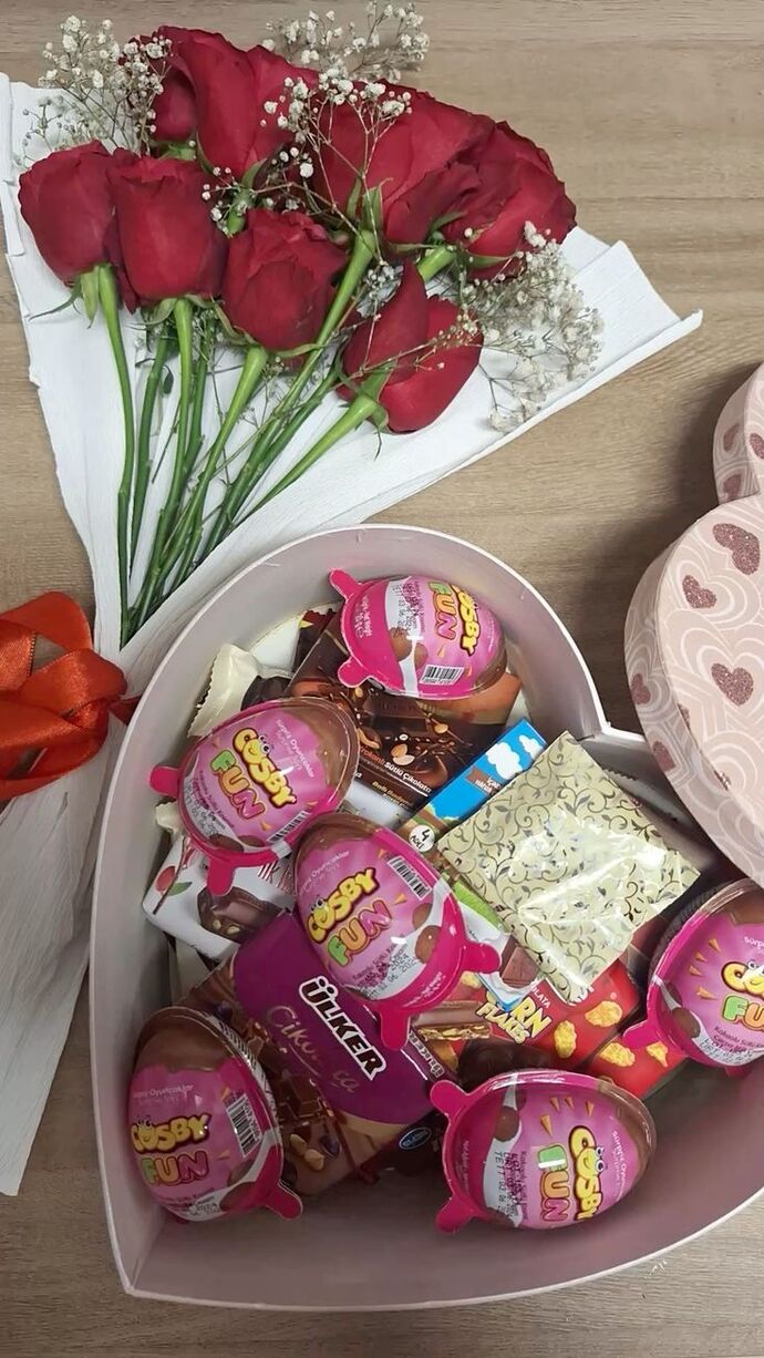 Arkadaşım KafiyeKırığı ile size hangi hediye yakışır söyleyelim mi?