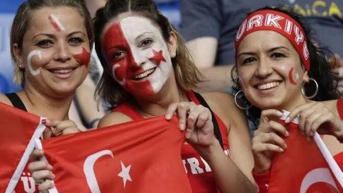 Türk toplumunun en güçlü yanı sence ne?