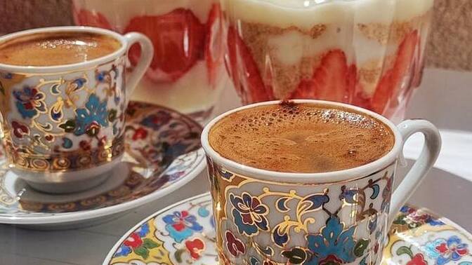 Kahveye eşlik eden en güzel tatlı nedir sence?