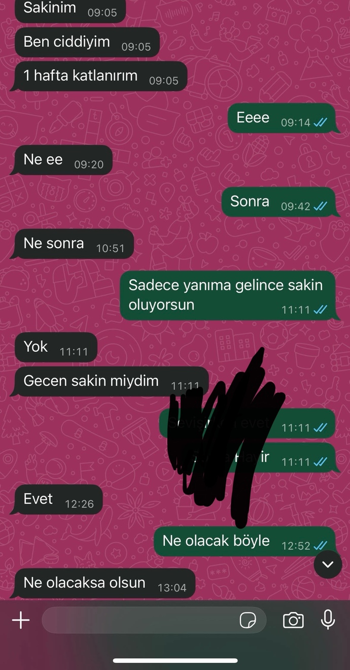 Sizce eski sevgilim engeli geri açmaz mi?