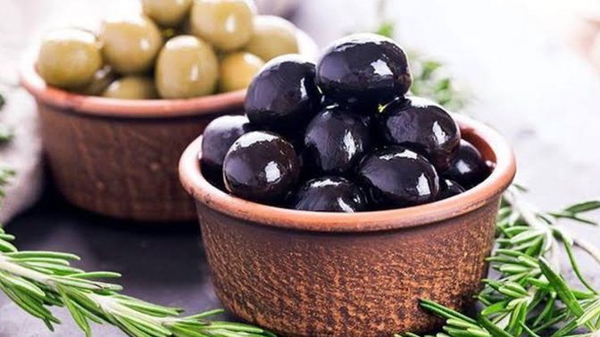 Yeşil zeytin mi, siyah zeytin mi?