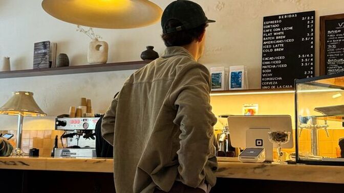 Latte içen erkekten olur mu?