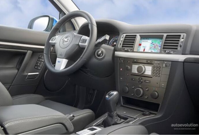 Opel Vectra C kasa lar nasıl arabaydı sizce?