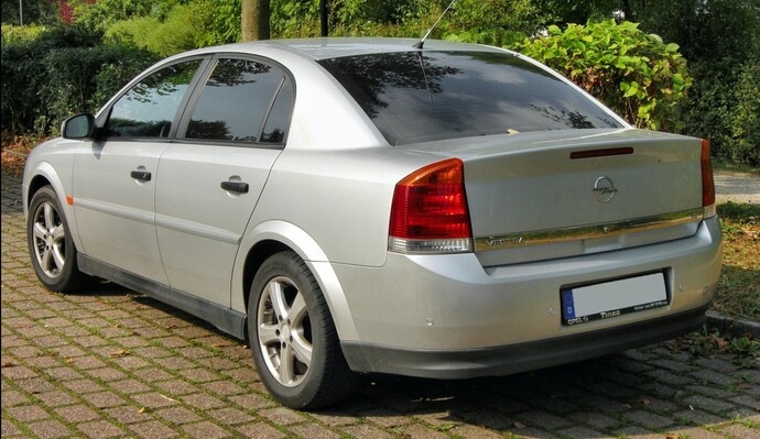Opel Vectra C kasa lar nasıl arabaydı sizce?