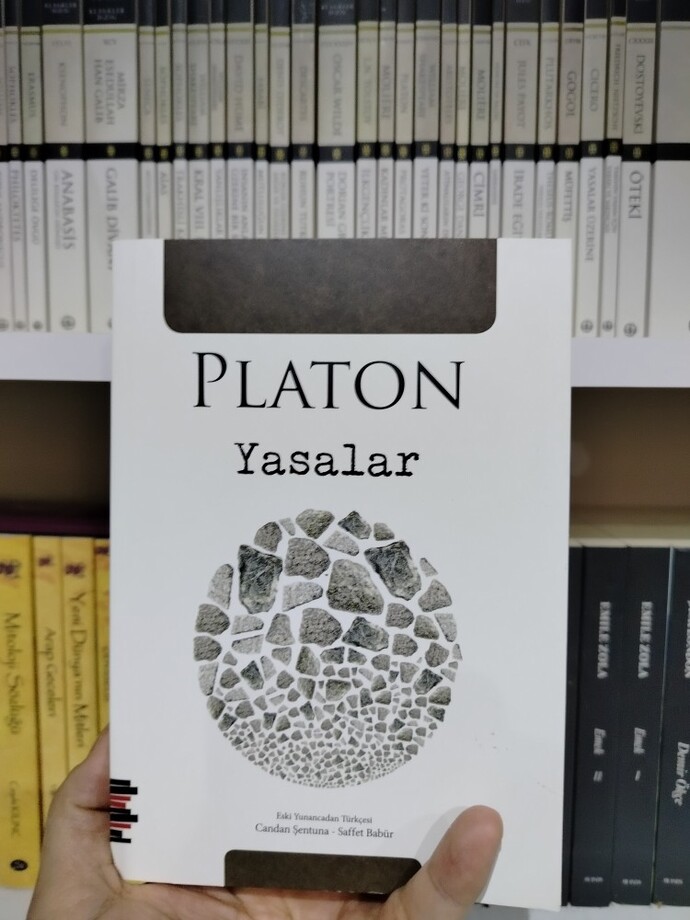 Okumadıysan ayıp etmişsin, pü! dediğiniz kitaplar var mı?