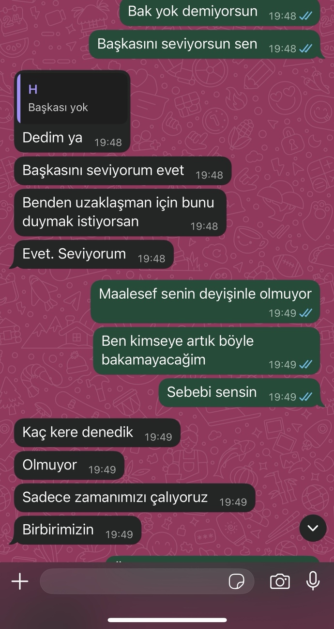 Eski sevgilim neden bunları yazıyor sizce?