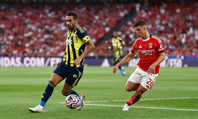 Benfica 1 - Fenerbahçe 0... Sarı lacivertliler şampiyonlar ligine veda etti! Fenerbahçede ki başarısızlığın sorumlusu kim?