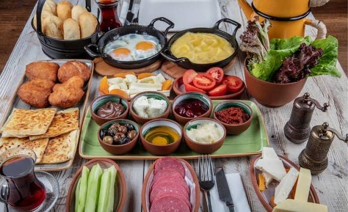 Memleketinize özgü kahvaltı sofrasında neler eksik olmaz?