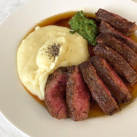 Eti az pişmiş sever misiniz?