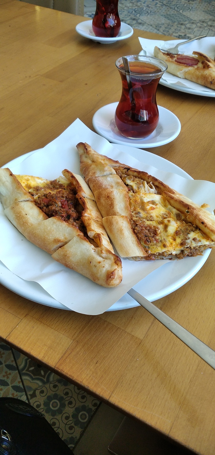 Kıymalı pide severmisiniz pidenin en çok hangi çeşidini seviyorsunuz?
