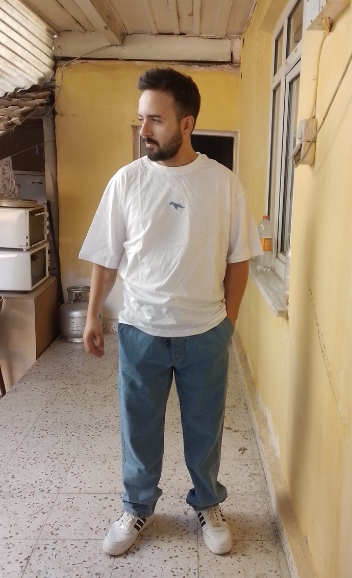 Bu pantolon çok mu bol yoksa iyi mi?