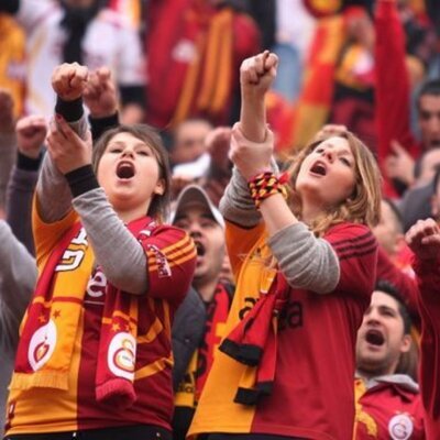 Şampiyonluk yarışında favorin hangi takım?