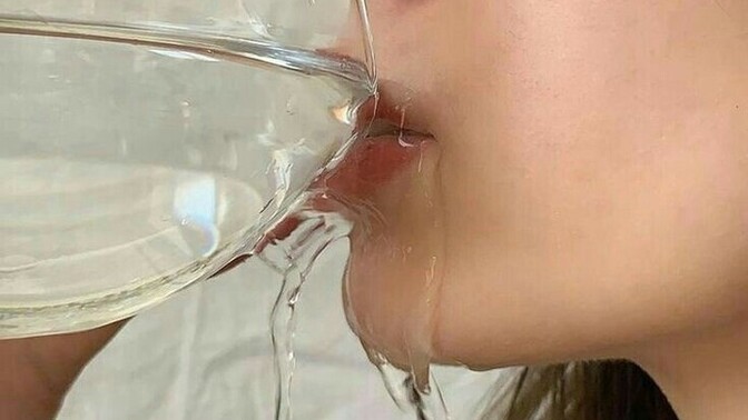 Açlığa mı daha zor dayanırsınız, susuzluğa mı?