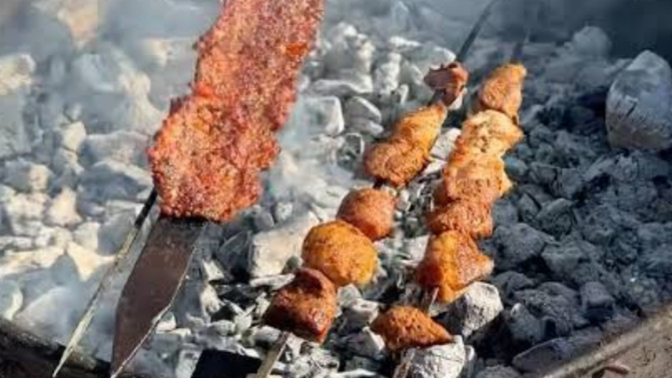 Kuşbaşı mı Adana kebap mı?