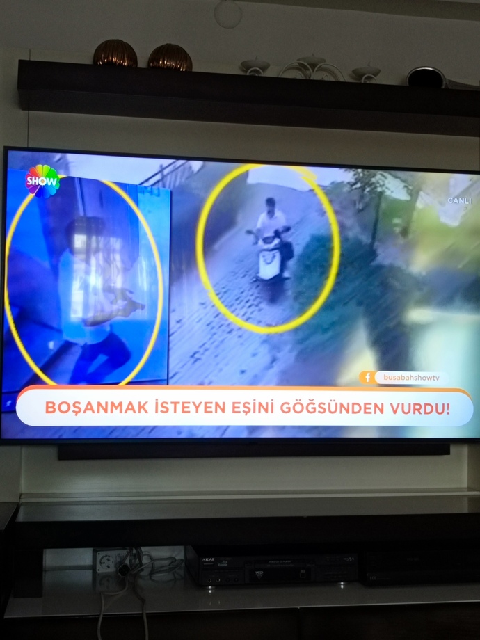 Böyle erkeklere böyle rus kadınları müstahak değil mi?