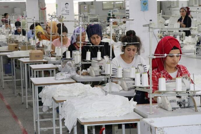 Asgari ücret 22 bin sizce bu fiyatta nasıl işçi bulabiliyorlar?
