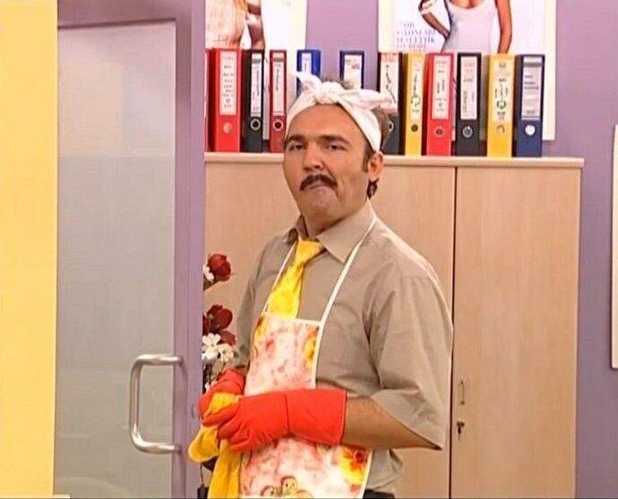 Zengin olsaydınız evinize hizmetçi tutar mıydınız?
