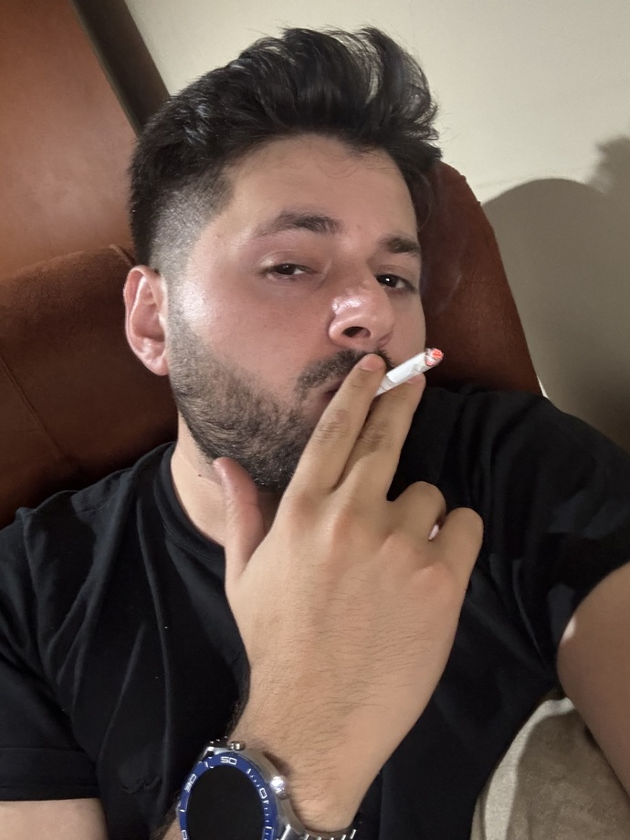 Eşinizin nasıl görüneceğini tahmin edeyim mii?
