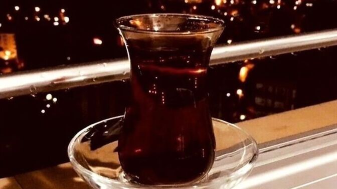 Balkonda hangi içecek iyi gider?