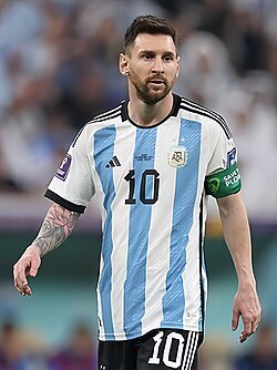 Ronaldo mu yoksa Messi mi?