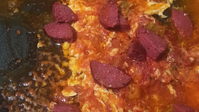 Sucuklu menemen sever misiniz?