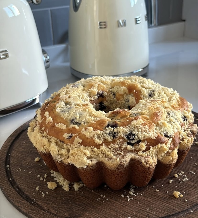 Kek yaptım severmisiniz? Yanına çay kahve limonata?