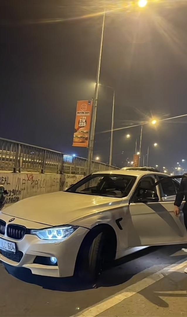 Fotoğrafta araba hangi BMW modeli?