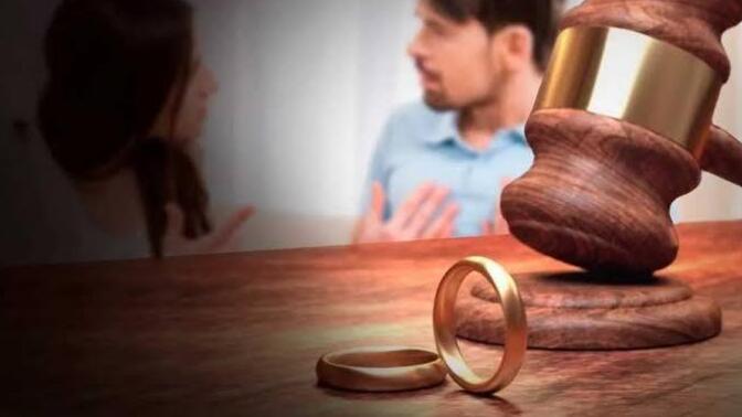 Bu son seneler de boşanma sayısı neden arttı sizce sebebi nedir?