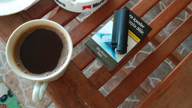 Türk kahvesi gün içerisinde mutlaka içer misiniz?