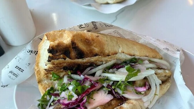 Balık ekmek mi tantuni mi?